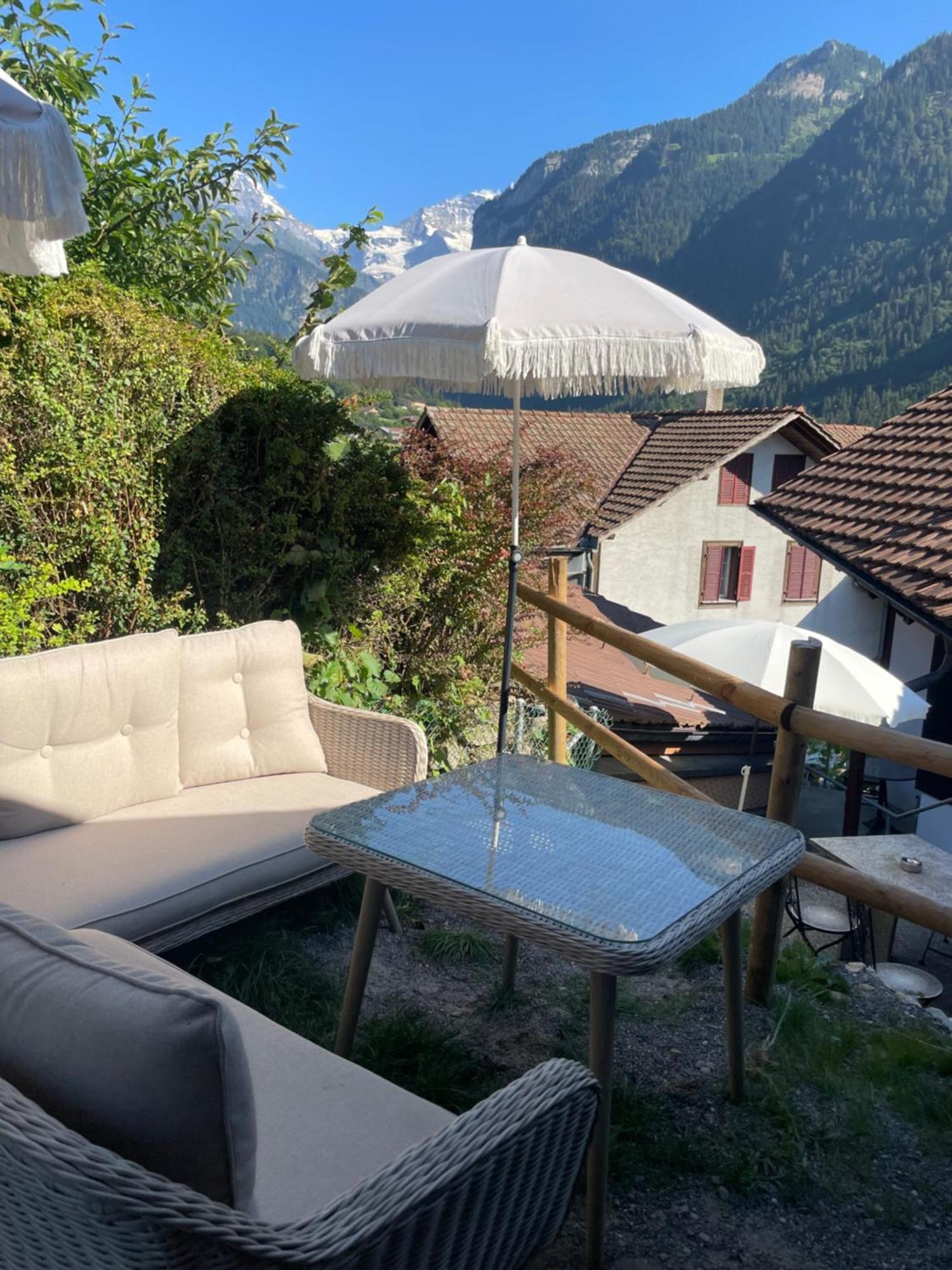 Charming Alpine Retreat By Apartments Capricorn Gsteigwiler Eksteriør bilde