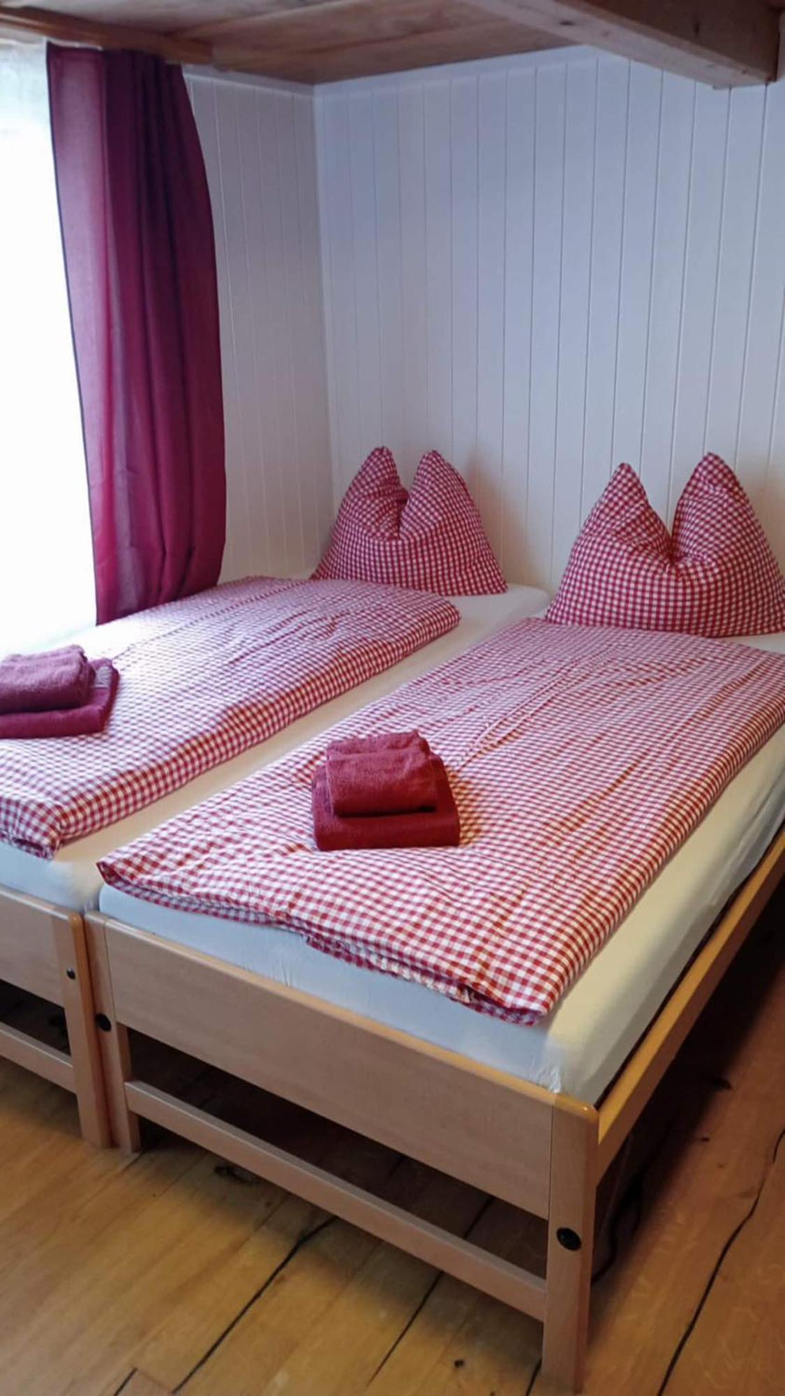 Charming Alpine Retreat By Apartments Capricorn Gsteigwiler Eksteriør bilde